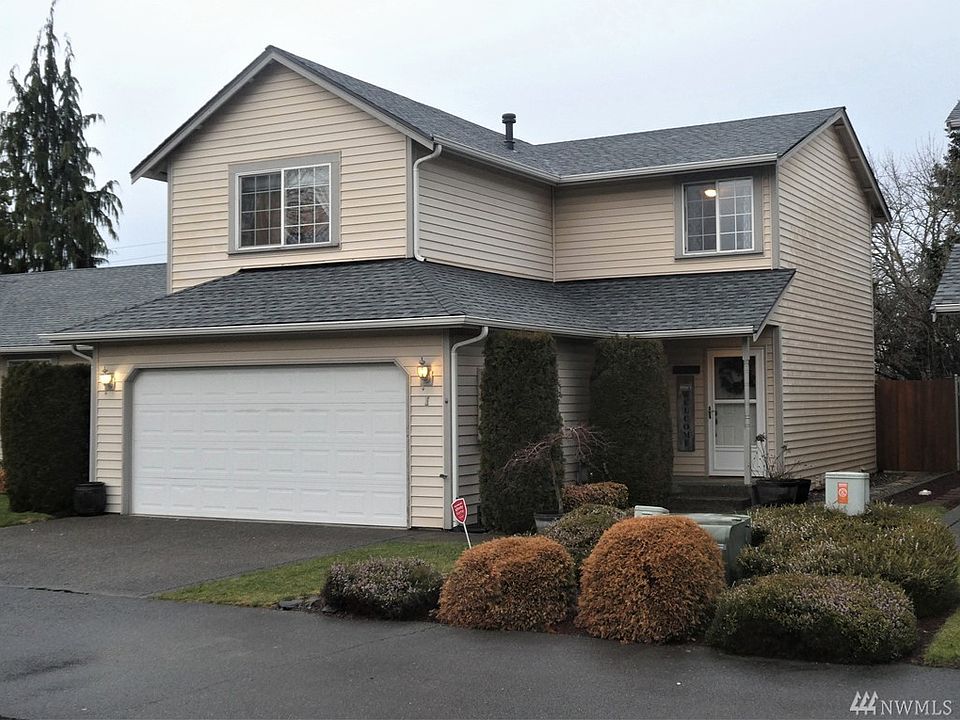 1st image of 808 13th St SE APT I