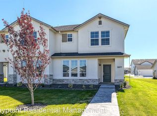 5877 W Hamm Ln, Eagle, ID 83616