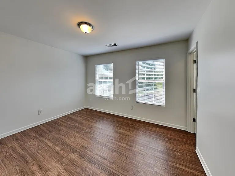 16511 Falconry Way — Photo 19