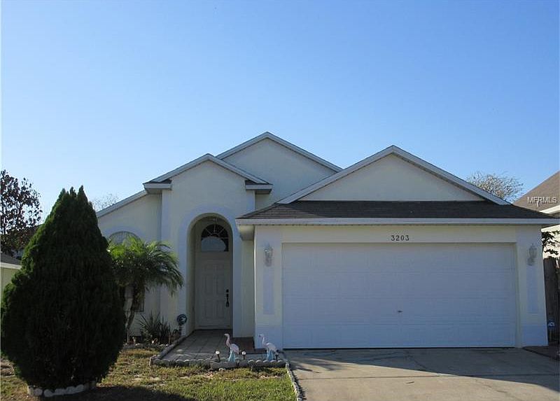1st image of 3203 Huntwicke Blvd