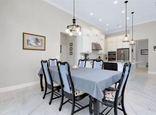 284 Corelli Dr, Nokomis, FL 34275