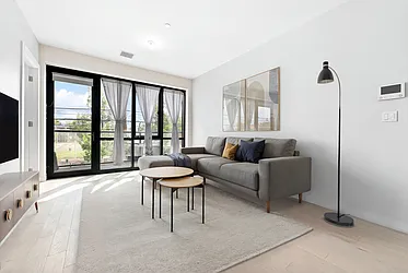 362 Van Brunt Street, #1D