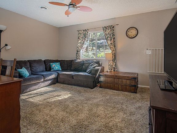 3rd image of 17770 Chaparral Dr