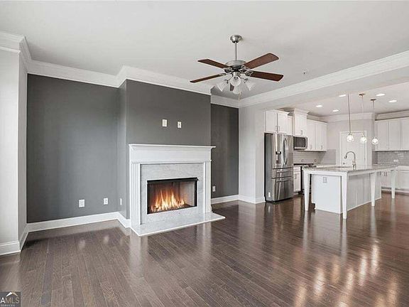 2nd image of 6428 Brookside Blvd SE