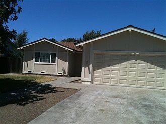 1st image of 274 Begonia Blvd