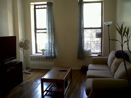 Rented by CNYC Apartments | media 16