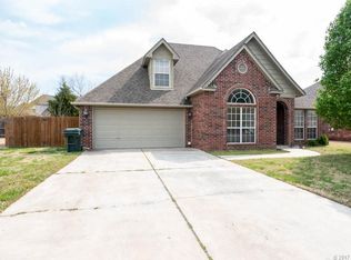 9001 N 152nd East Ave, Owasso, OK 74055