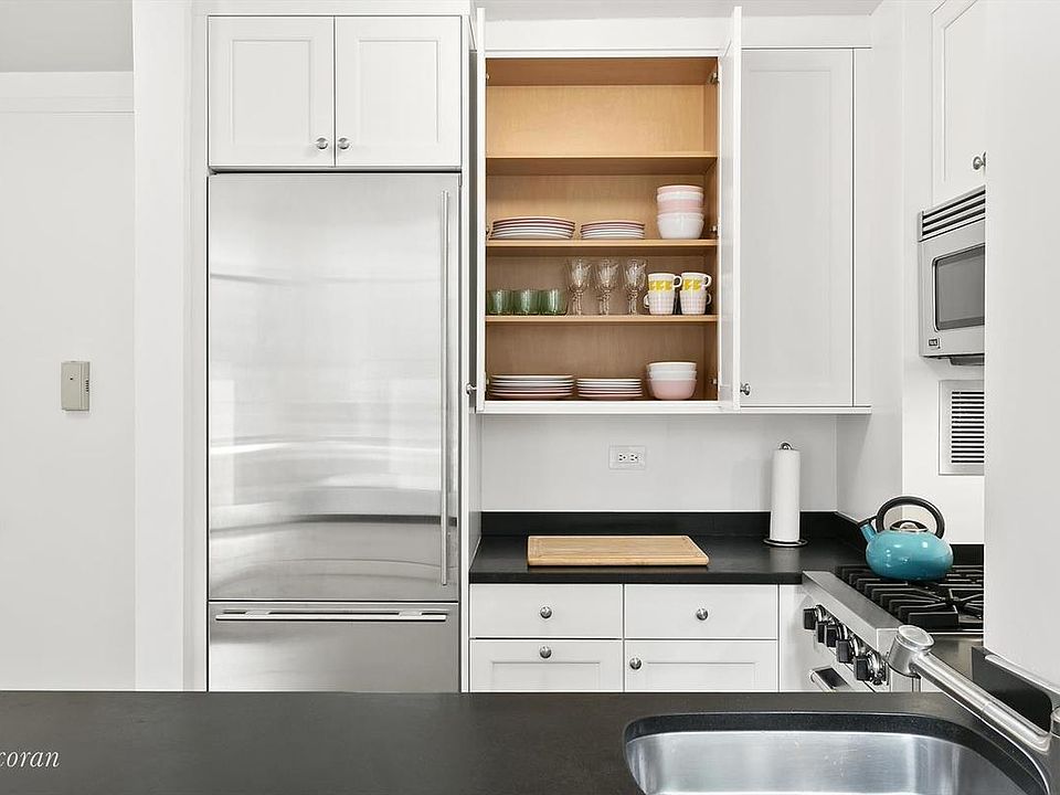 1st image of 155 W 70th St APT 7G
