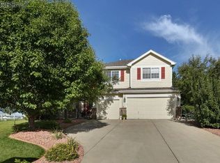7915 Bayside Dr, Fort Collins, CO 80528