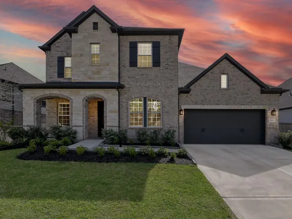 231 Painters Ridge Ct, Willis, TX 77318