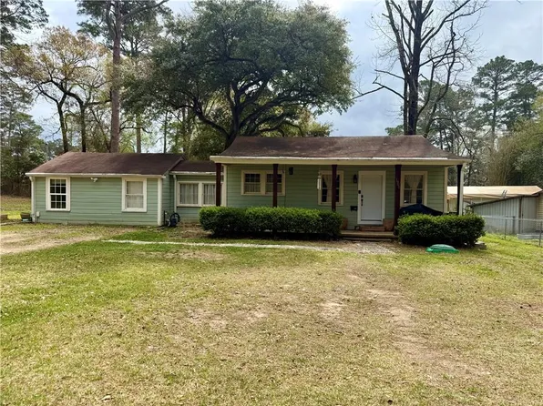 1905 Cappel St, Pineville, LA 71360