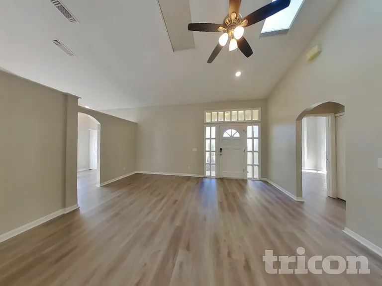 1021 Whittier Cir — Photo 4
