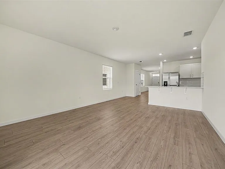 3408 Spineywood Dr — Photo 12