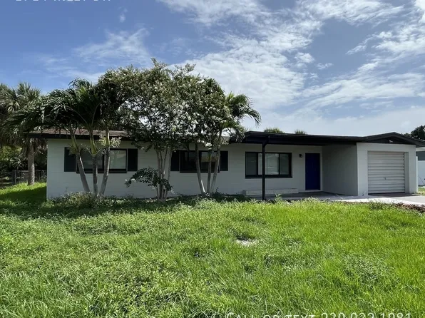 1714 Inlet Dr, North Fort Myers, FL 33903