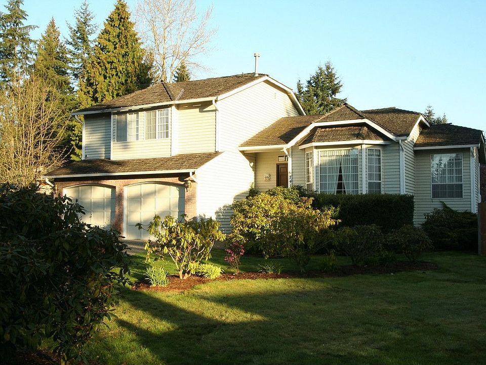 1st image of 7415 131st Pl NE