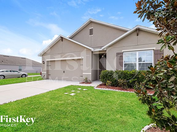 2nd image of 211 Bella Dr