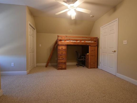 5th image of 621 Heartland Ct