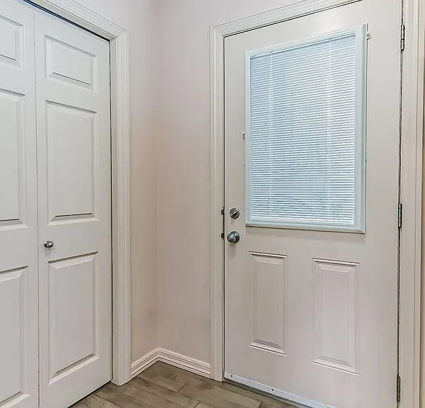 1285 Cunningham Dr SW — Photo 3