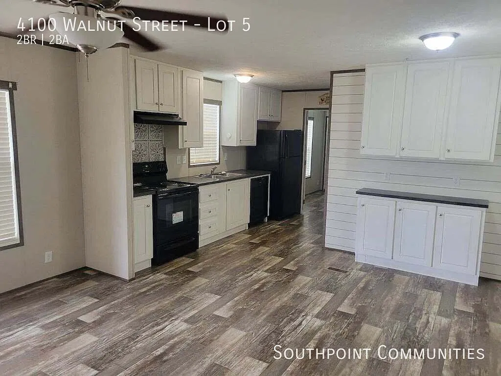 2 bed, 896 sqft, $1,050 — Photo 3
