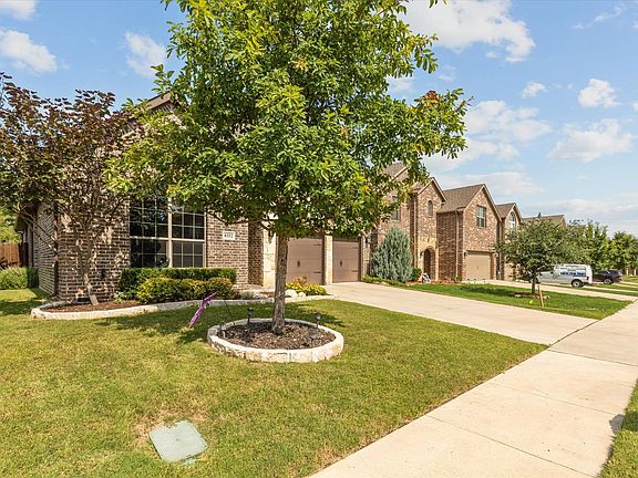 5th image of 8352 Blue Periwinkle Ln