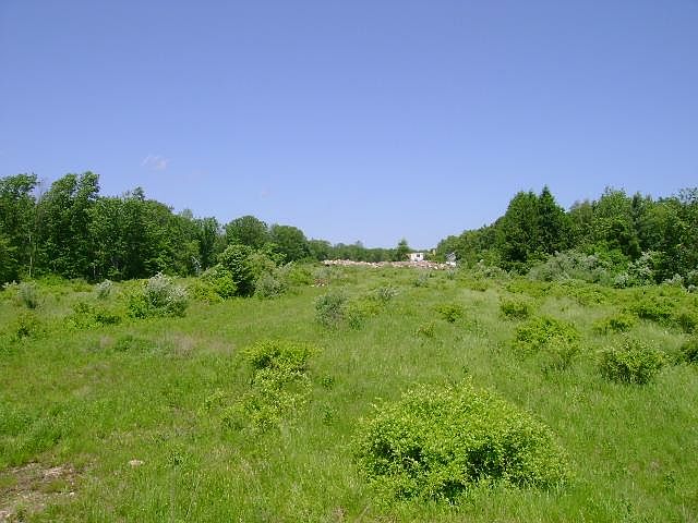 2nd image of 16 Sunrise Ln