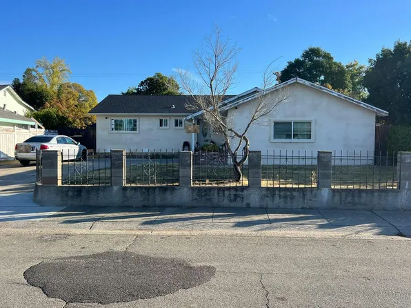 7067 Tamoshanter Way, Sacramento, CA 95822