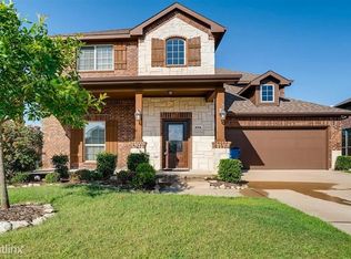 494 Oak Hills Ln, Fate, TX 75189