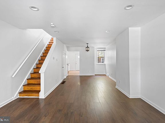 5th image of 4649 N Marvine St