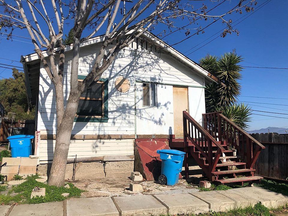 321 Hill St, Hollister, CA 95023 Zillow