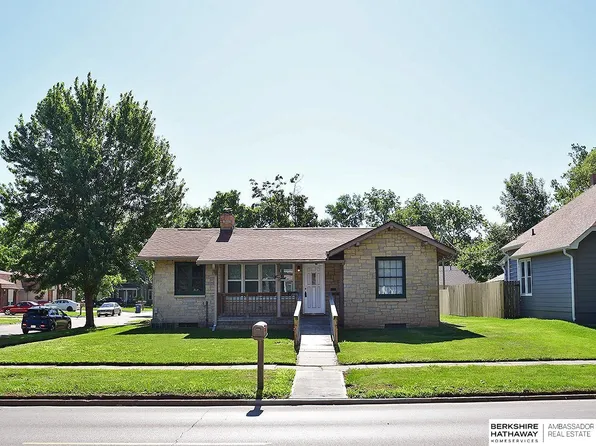 1460 N Clarkson St, Fremont, NE 68025