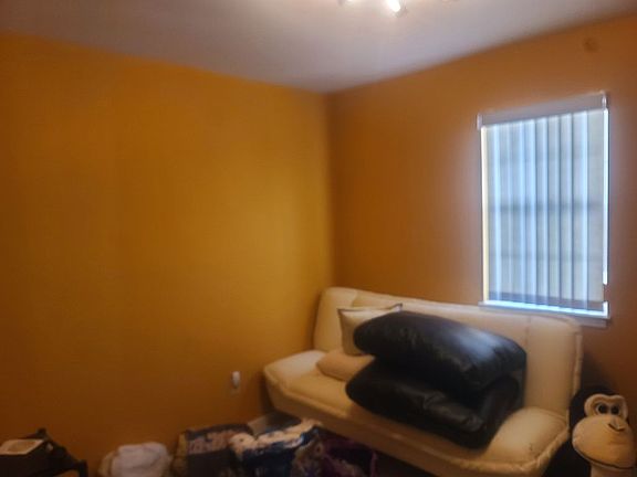 5th image of 82B Inwood Rd