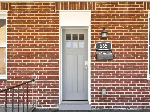 665 Dumbarton Ave, Baltimore, MD 21218
