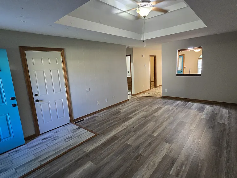 2731 S Moore Ave #A — Photo 4