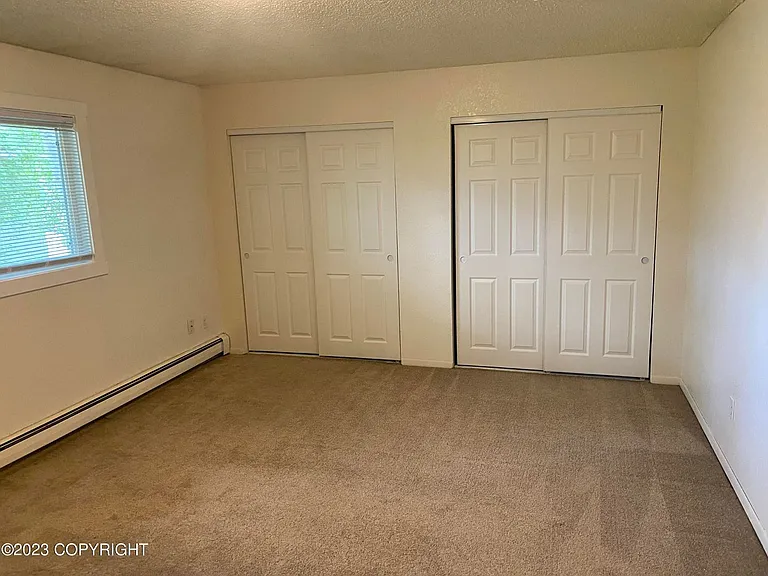450 Dailey Ave — Photo 6