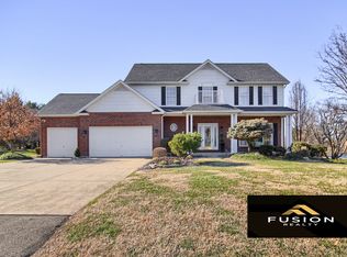 101 S Lindenwood Dr, Collinsville, IL 62234