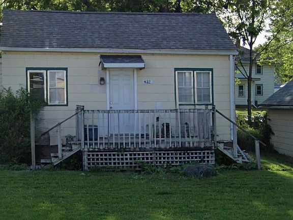 3rd image of 432 James St