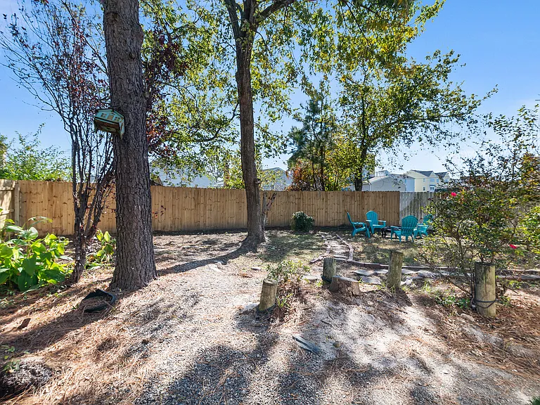 8 Bonita Dr #B — Photo 15