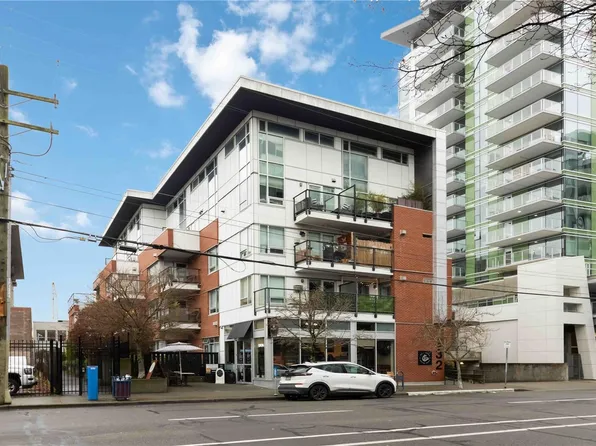 932 Johnson St #108, Victoria, BC V8V 3N4