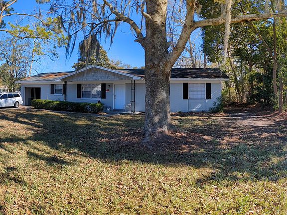 5th image of 4517 Jade Dr W