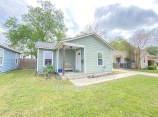 2905 S Hills Ave, Fort Worth, TX 76109