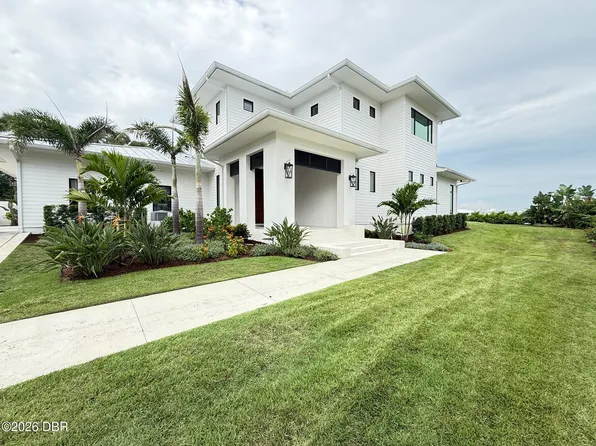 101 Due East St, New Smyrna Beach, FL 32169