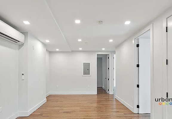 4th image of 481 E 21st St #3A