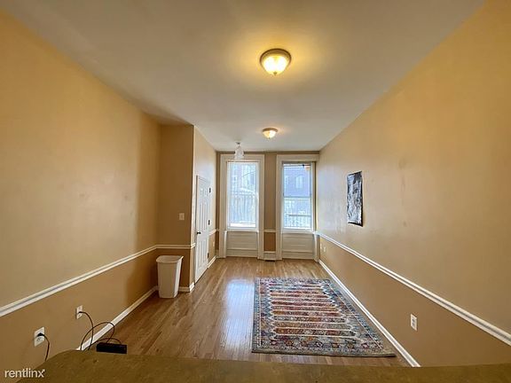 5th image of 2355 N Park Ave #1