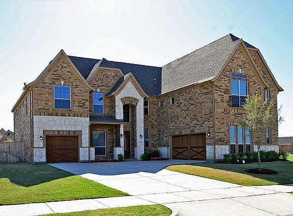 2nd image of 1502 Halsey Dr