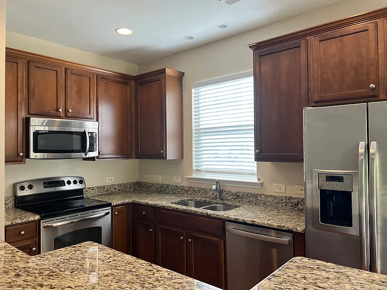 1429 Dairy Glen Dr — Photo 14