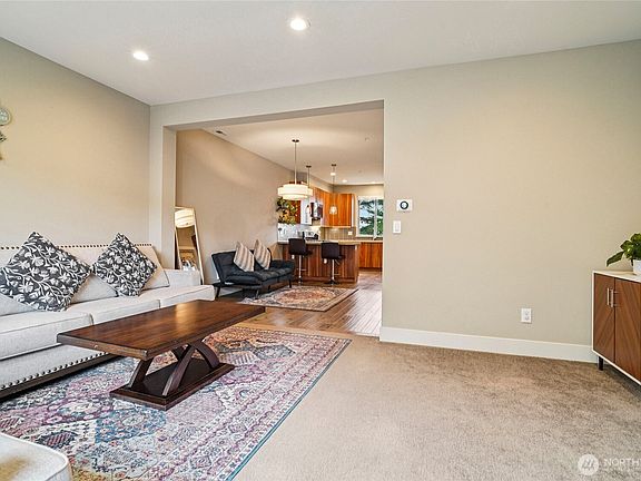 5th image of 301 S 47th Street #B