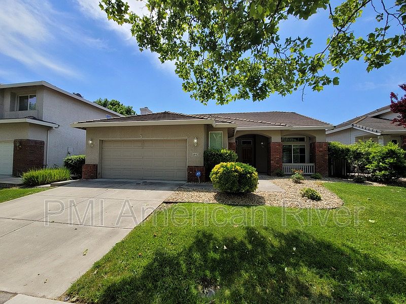 1st image of 1842 N Bend Dr