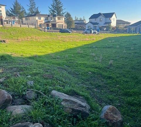 5th image of 2005 Bracken Court