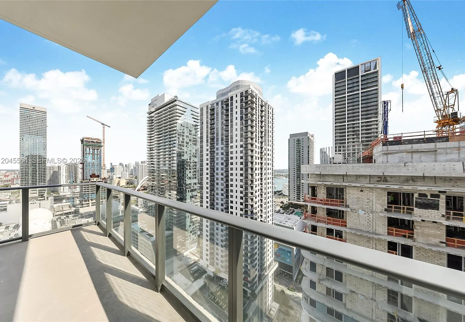 2 bed, 2.0 bath, 754 sqft, $3,550 — Photo 1