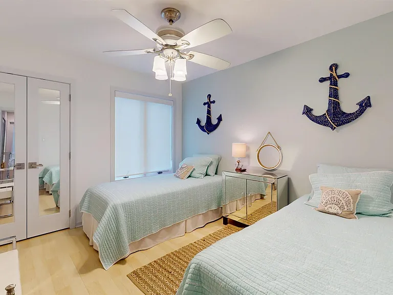 701 Bayshore Ave #701 — Photo 43